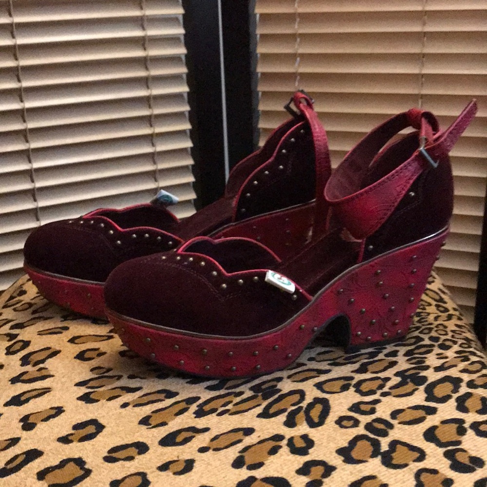 Miss L Fire Masquerade Platform Wedges Red